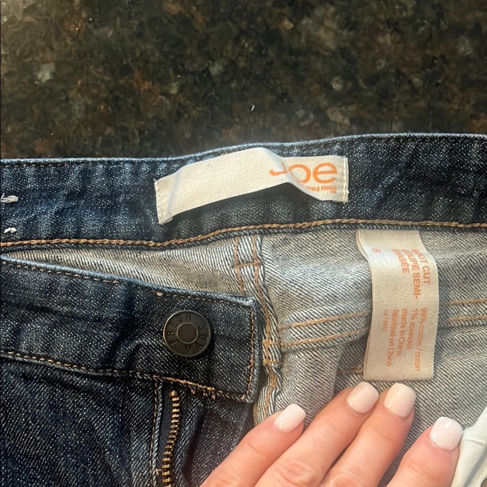 Joe's Jeans Women's Blue Denim Jeans - size 8